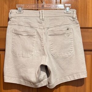 Women's 🌺 Kühl stretch linen Shorts- color beige